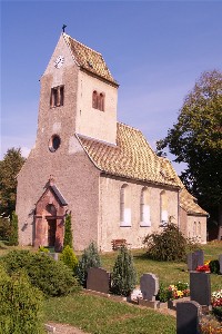 Kirche auf dem Friedhof Altenbach