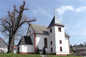 Kirche auf dem Friedhof Buchheim