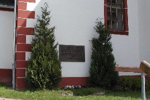 Denkmal auf dem Friedhof Buchheim