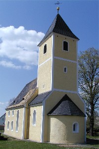 Kirche auf dem Friedhof Fremdiswalde