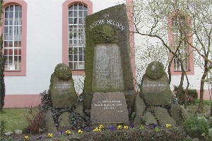 Denkmal auf dem Friedhof Gerichshain
