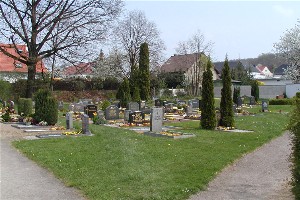Gräber auf dem Friedhof Großsteinberg