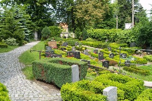 Gräber auf dem Friedhof Hohenstädt
