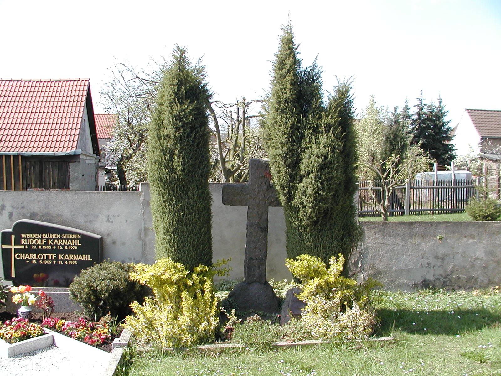 Gräber auf dem Friedhof Körlitz