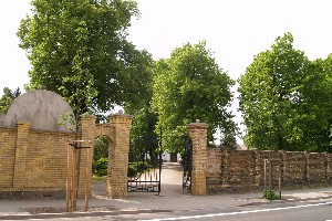 Eingang zum Friedhof Leutzsch