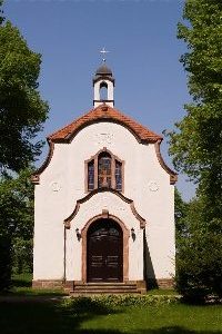 Kirche auf dem Waldfriedhof Miltitz