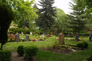Gräber auf dem Nordfriedhof Leipzig