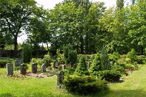 Gräber auf dem Friedhof Paunsdorf
