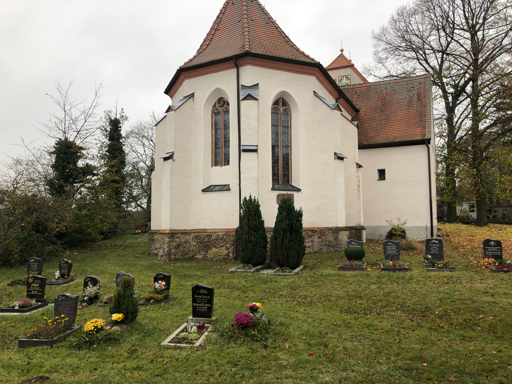 Kirche auf dem Friedhof Leulitz