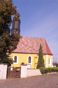 Kirche auf dem Friedhof Nepperwitz