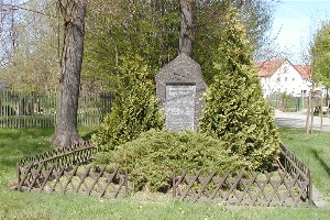 Grab auf dem Friedhof Stockheim