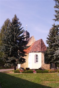 Kirche auf dem Friedhof Thammenhain